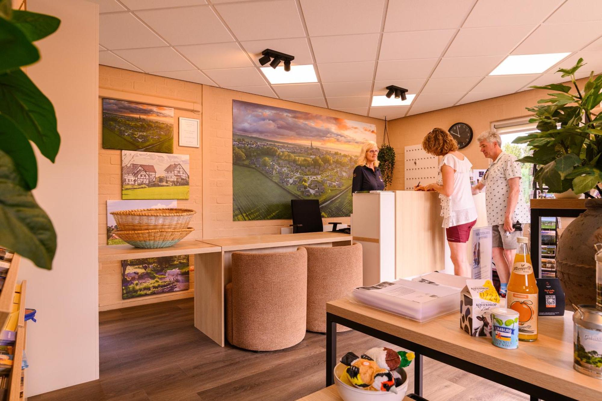 Summio Vakantiepark Reevallis ファイレン エクステリア 写真